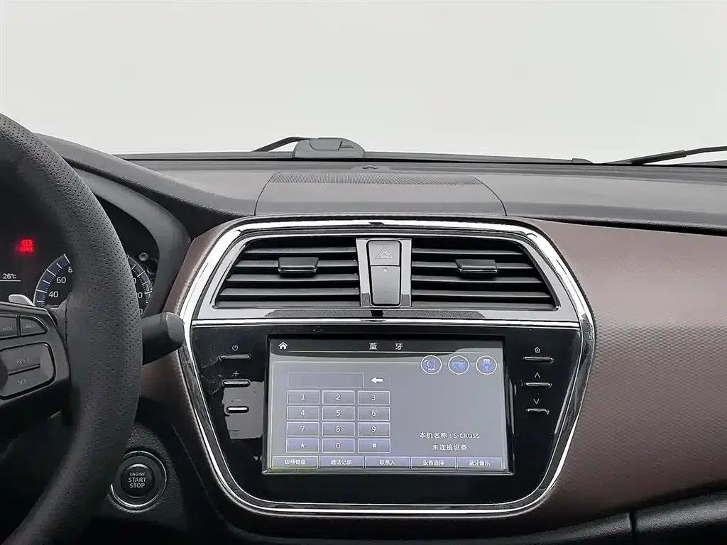 Xiaotu 2017 1.6L CVT 2WD Urban Progressive Edition — миниатюра 12