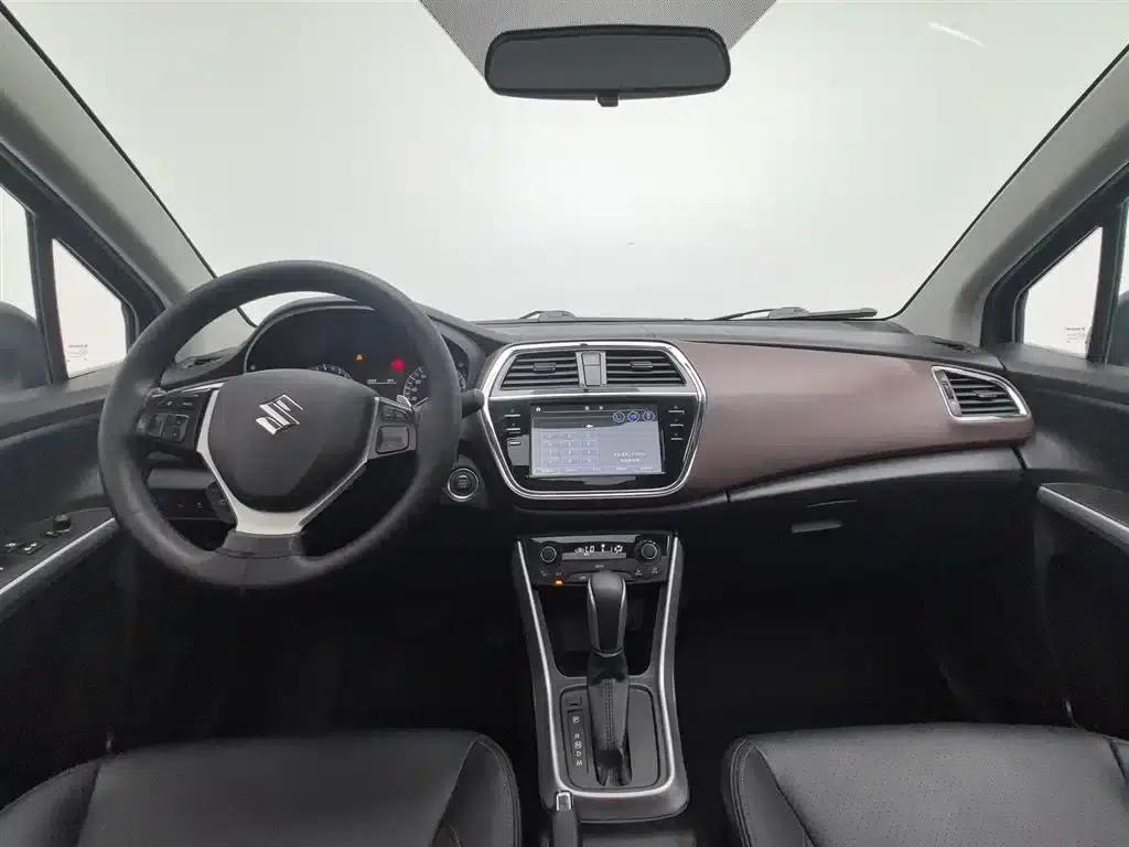 Xiaotu 2017 1.6L CVT 2WD Urban Progressive Edition — миниатюра 5