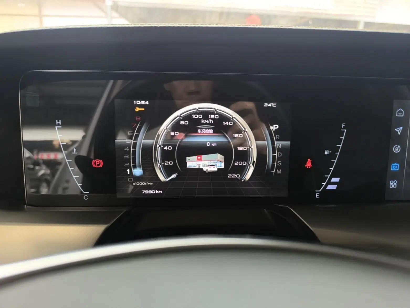 Bestune T77 2023 1.5T Automatic Luxury Model — миниатюра 14