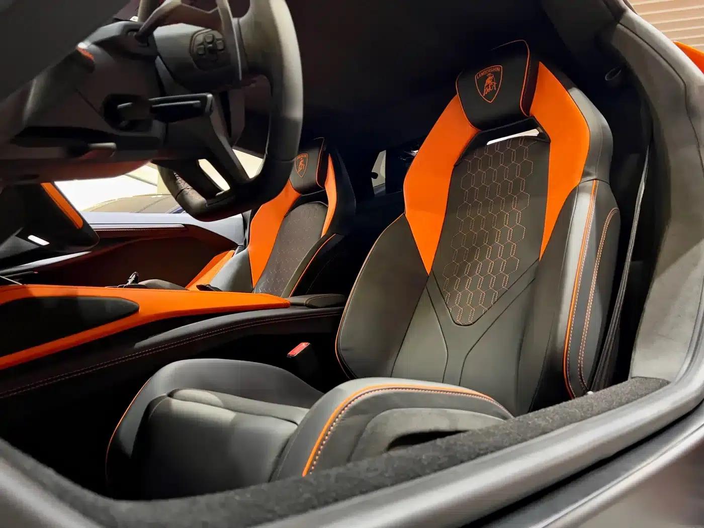 Revuelto 2023 6.5L PHEV Standard Edition — миниатюра 14