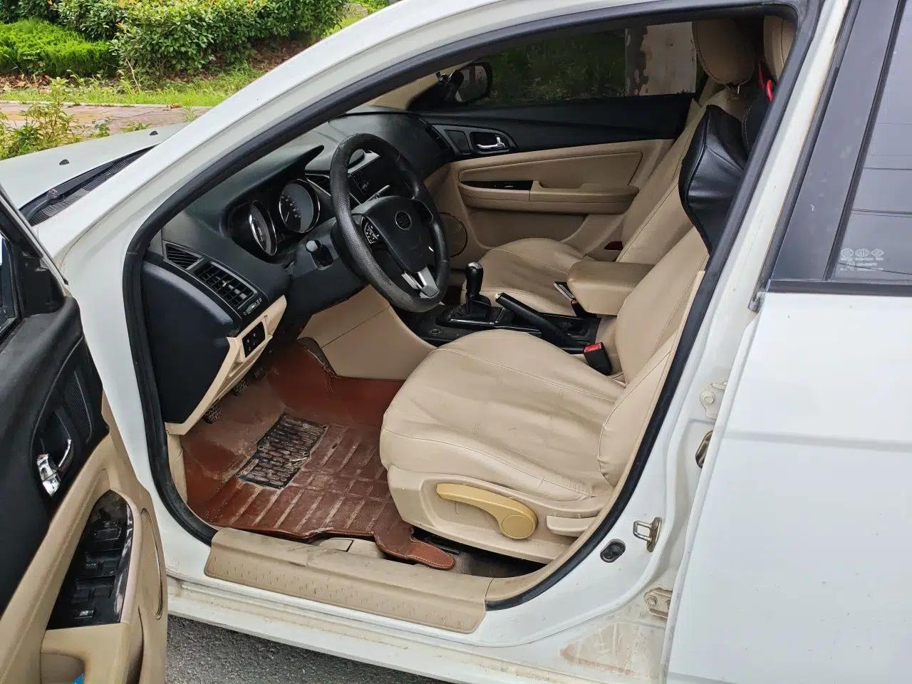 Bestune B50 2013 1.6L manual Comfort trim level — миниатюра 15