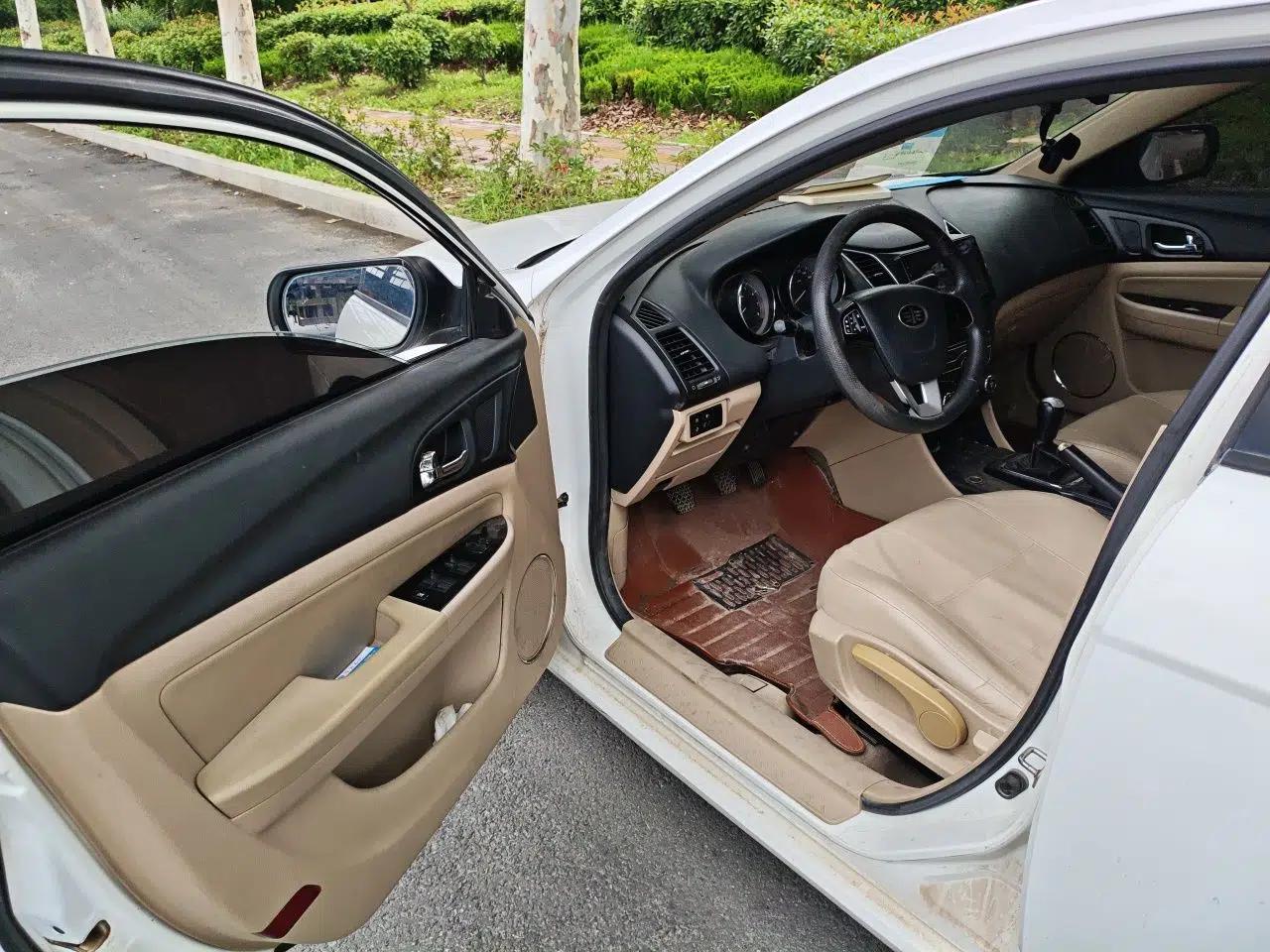 Bestune B50 2013 1.6L manual Comfort trim level — миниатюра 16