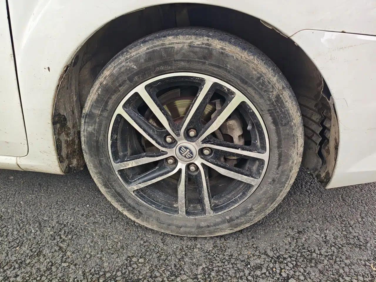 Bestune B50 2013 1.6L manual Comfort trim level — миниатюра 8