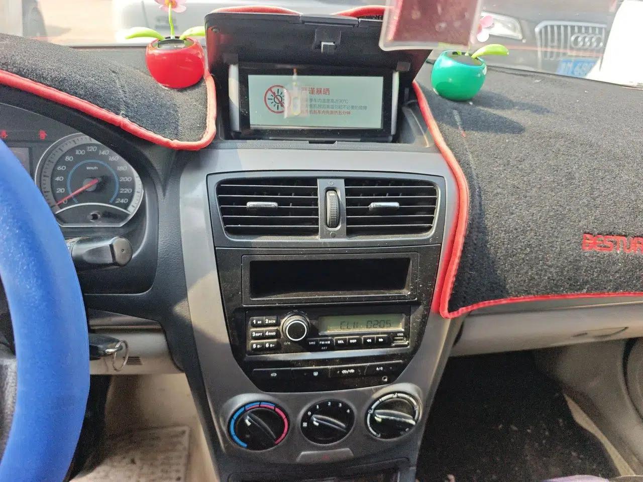 Bestune B50 2013 1.6L manual Partner Edition — миниатюра 13