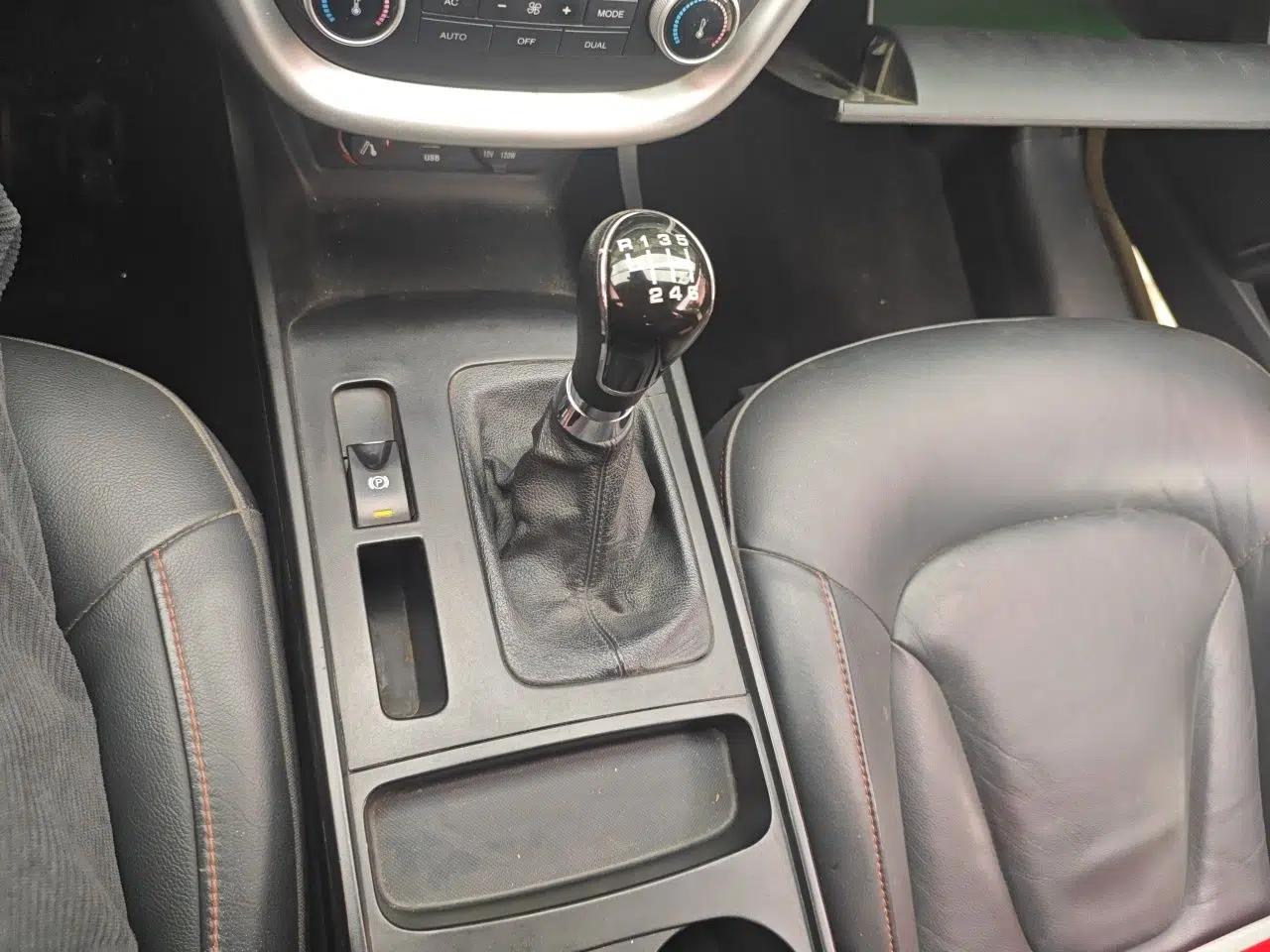 Bestune X80 2013 2.0L manual luxury version — миниатюра 14