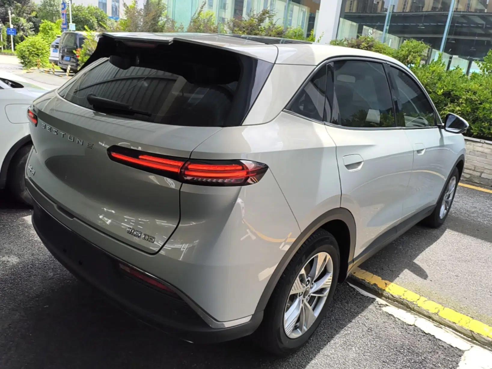 Bestune Yueyi 03 2025 565km Enjoy Edition — миниатюра 6