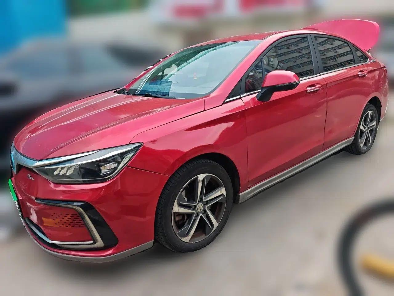 BAIC Beijing EU5 2018 R500 Smart Wind Edition — миниатюра 1