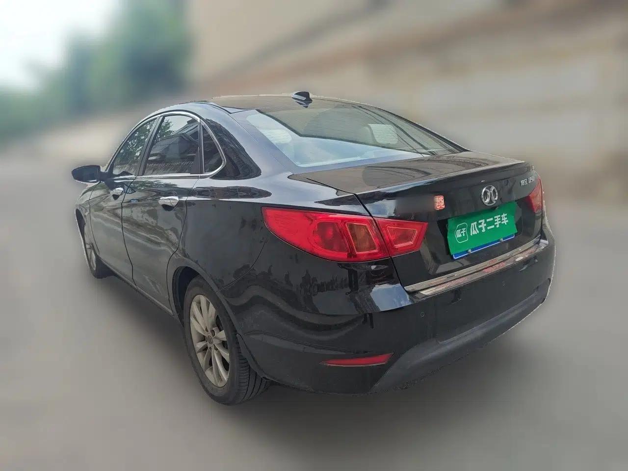 BAIC Senova D50 2014 1.5L manual comfort version — миниатюра 4