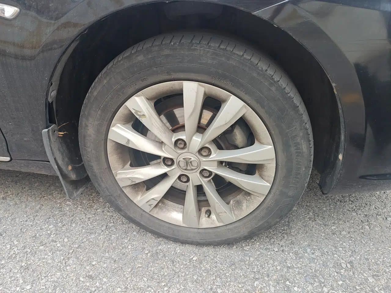 BAIC Senova D50 2014 1.5L manual comfort version — миниатюра 8