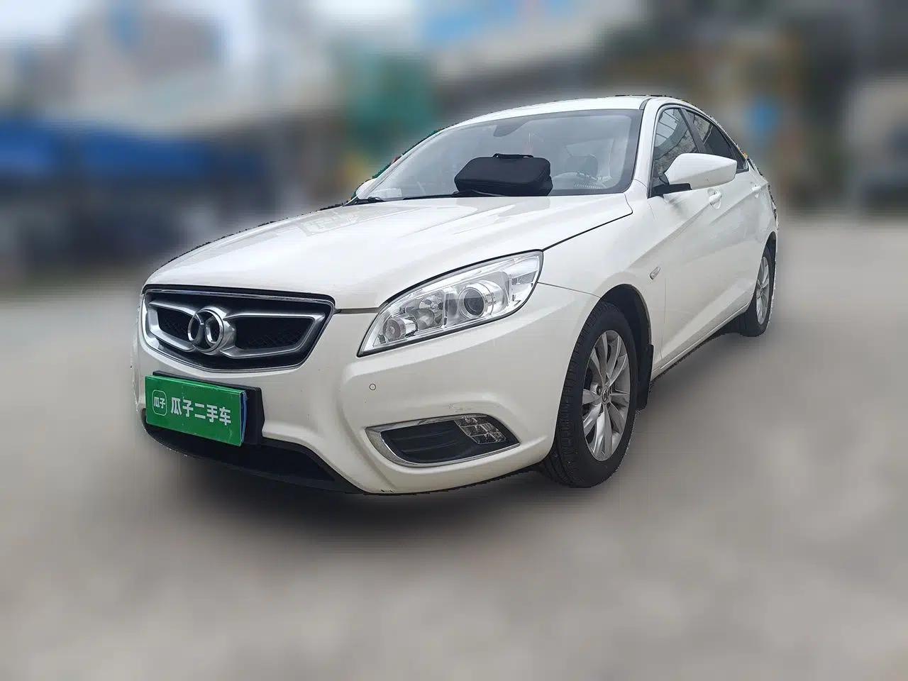 BAIC Senova D50 2016 1.5L Manual Elite Edition — миниатюра 1