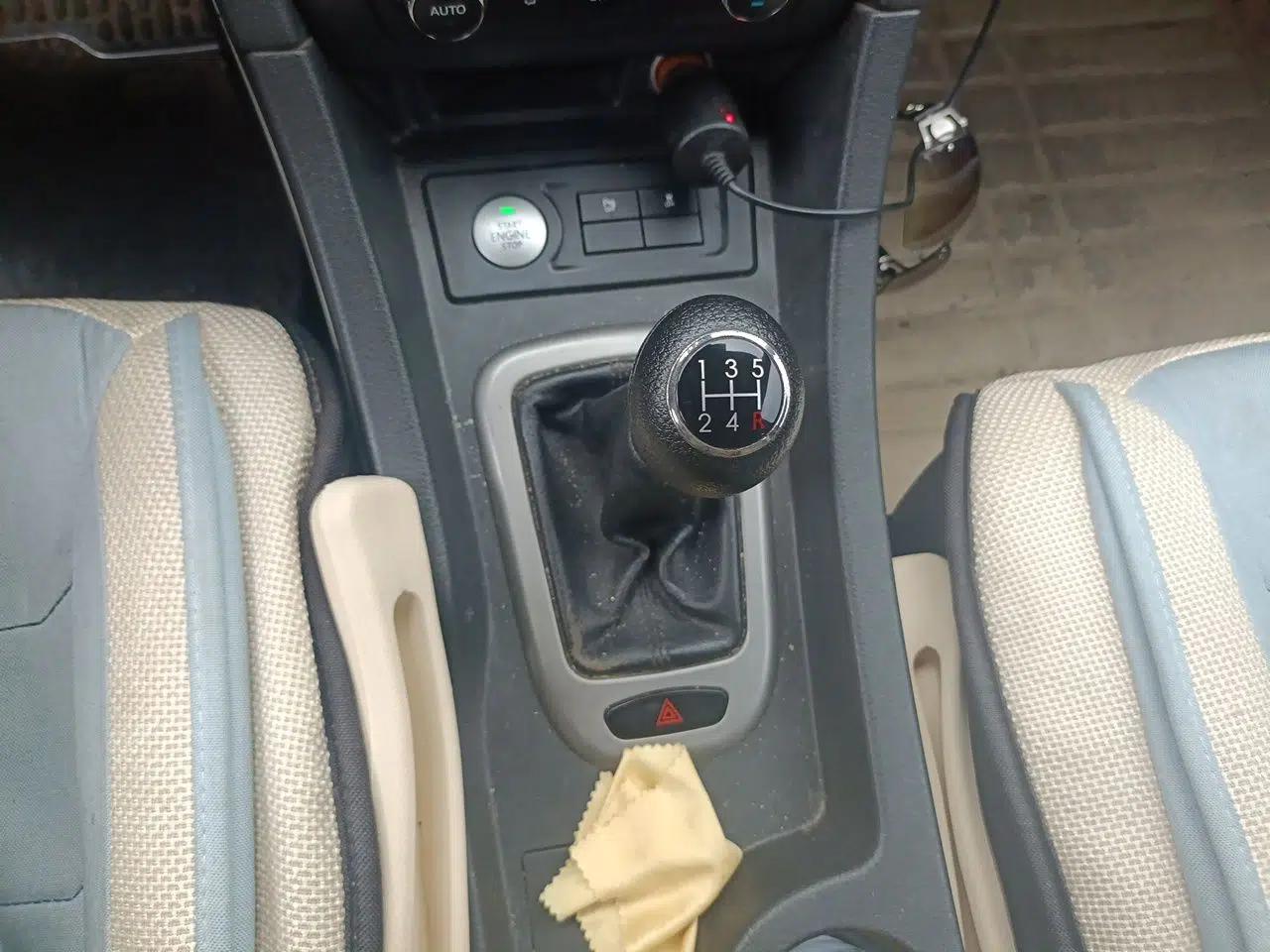 BAIC Senova D50 2016 1.5L Manual Elite Edition — миниатюра 14