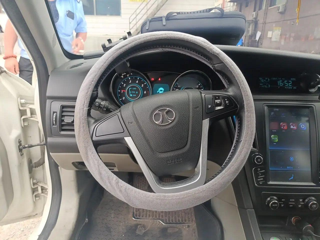 BAIC Senova D50 2016 1.5L Manual Elite Edition — миниатюра 10