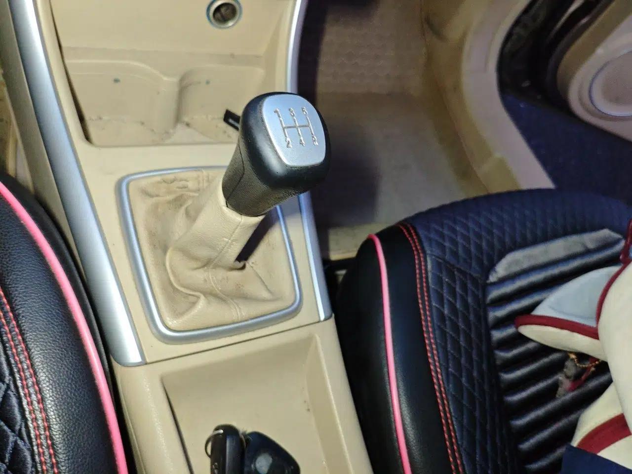 BAIC E Series 2013 Sedan 1.3L Manual Lotte Edition — миниатюра 14