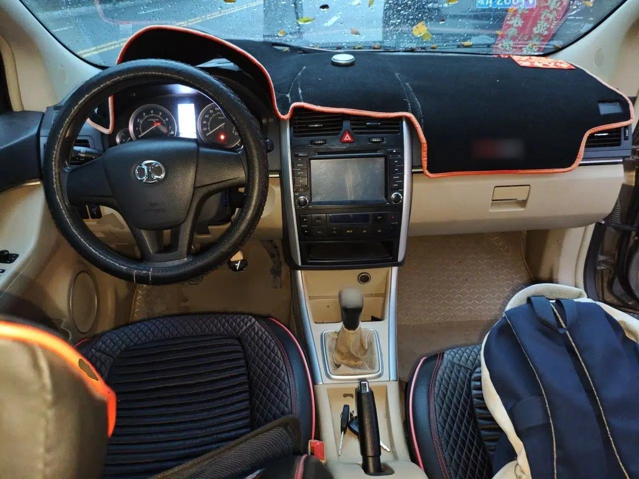 BAIC E Series 2013 Sedan 1.3L Manual Lotte Edition — миниатюра 9