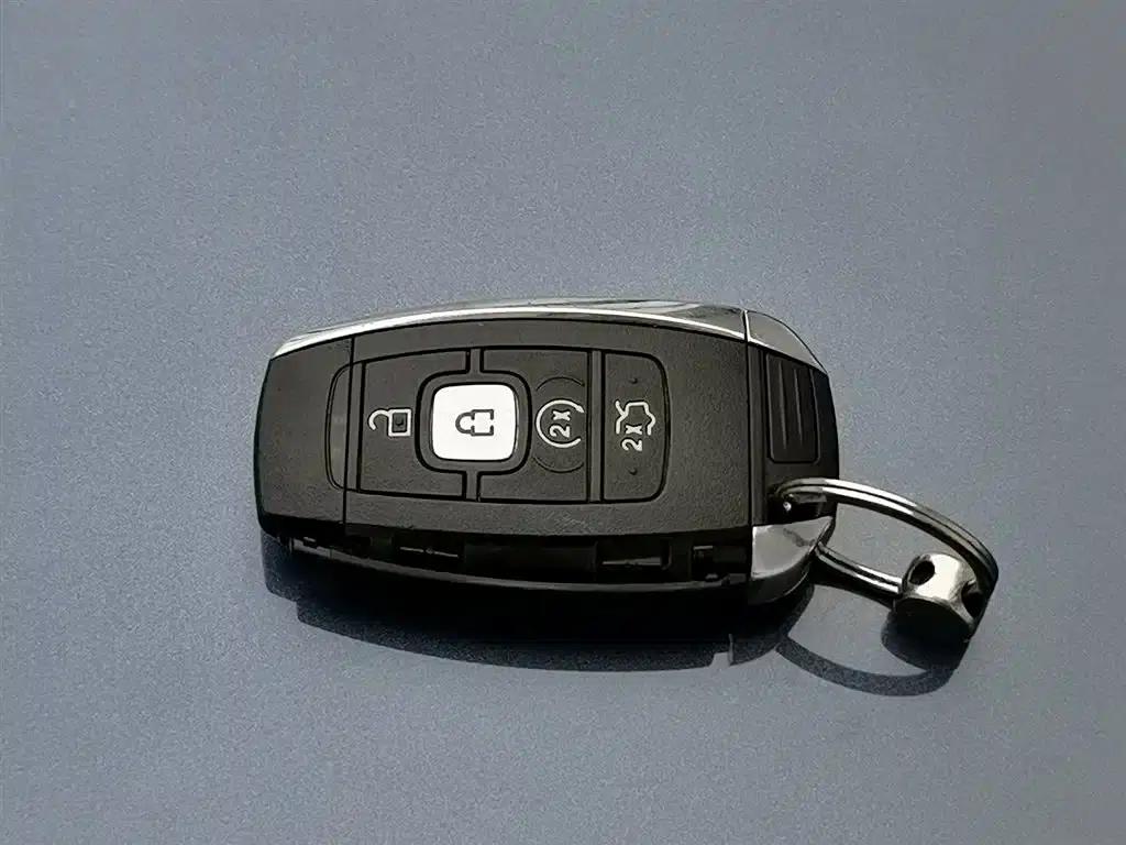 Lincoln MKZ 2018 2.0T Premium Edition — миниатюра 19