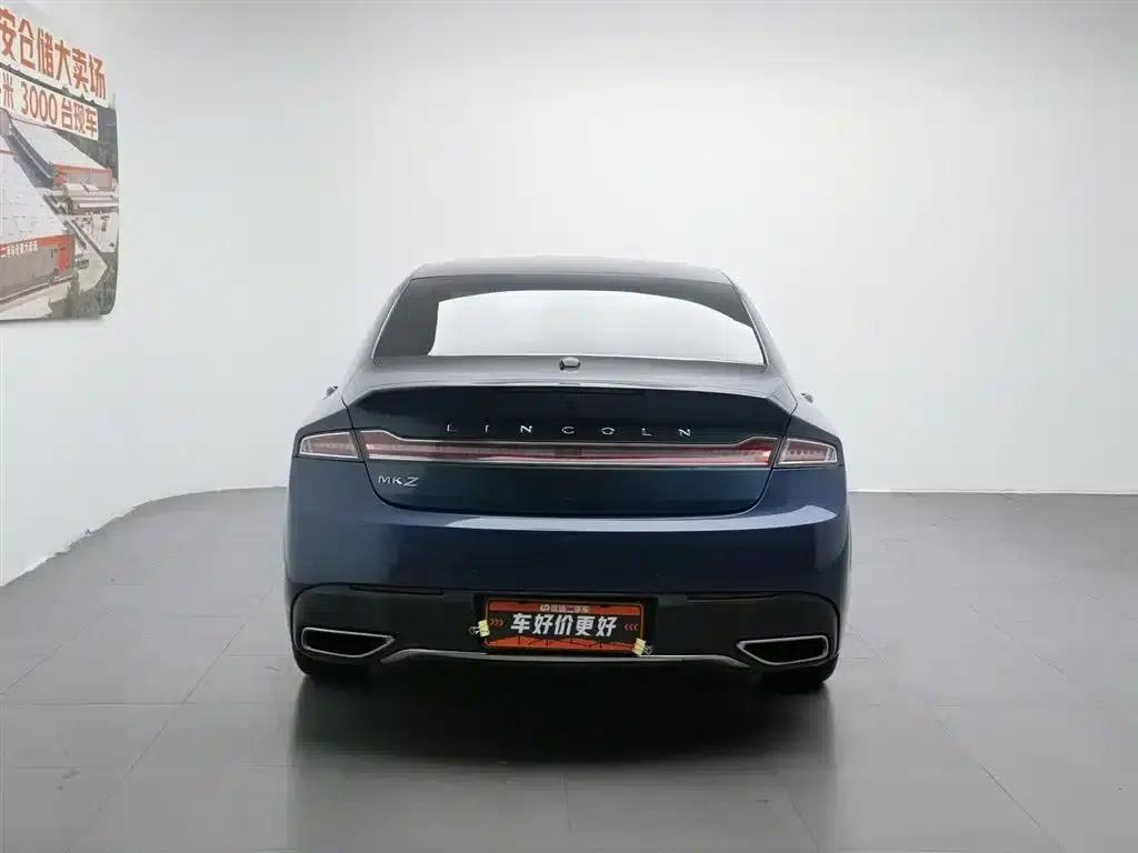 Lincoln MKZ 2018 2.0T Premium Edition — миниатюра 4