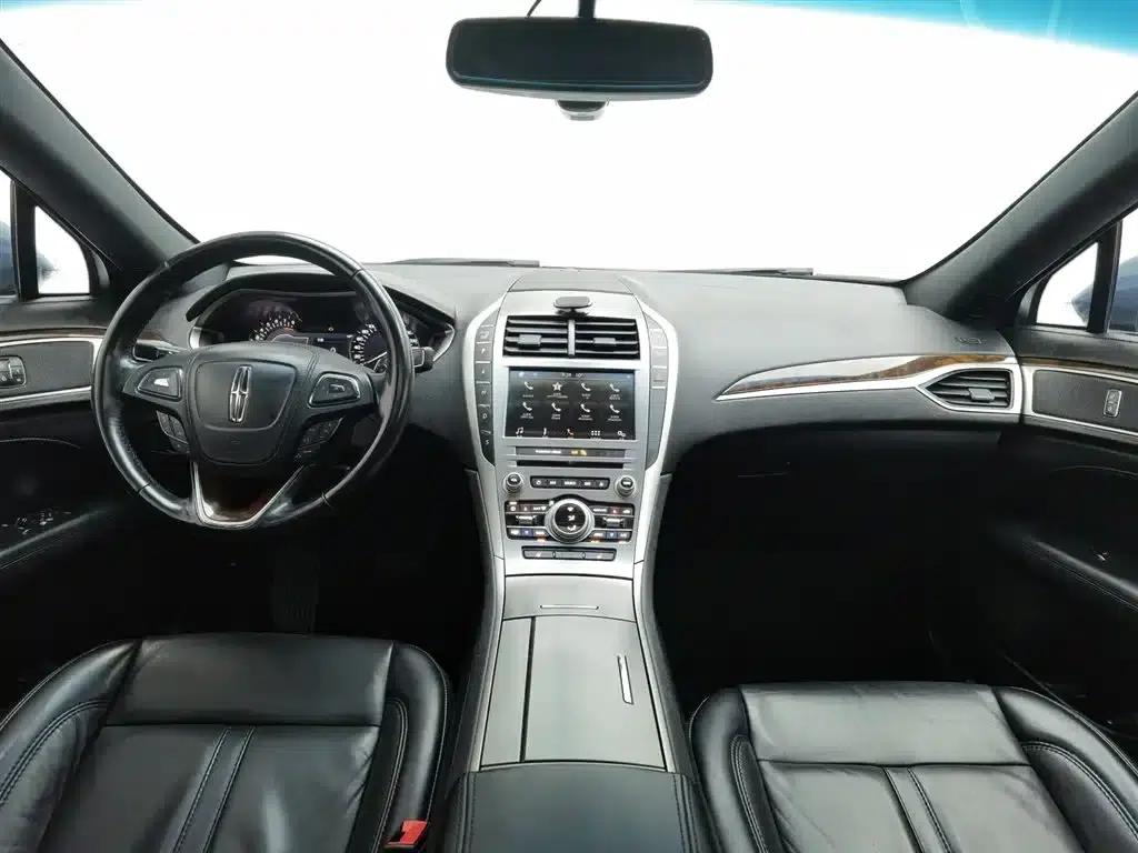 Lincoln MKZ 2018 2.0T Premium Edition — миниатюра 5