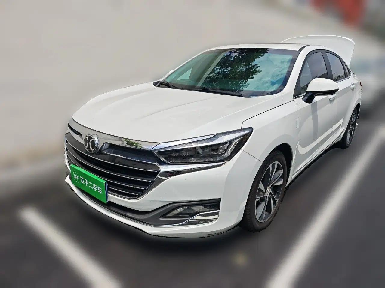 BAIC Beijing U7 2019 1.5T CVT New Smart Version China V — миниатюра 1