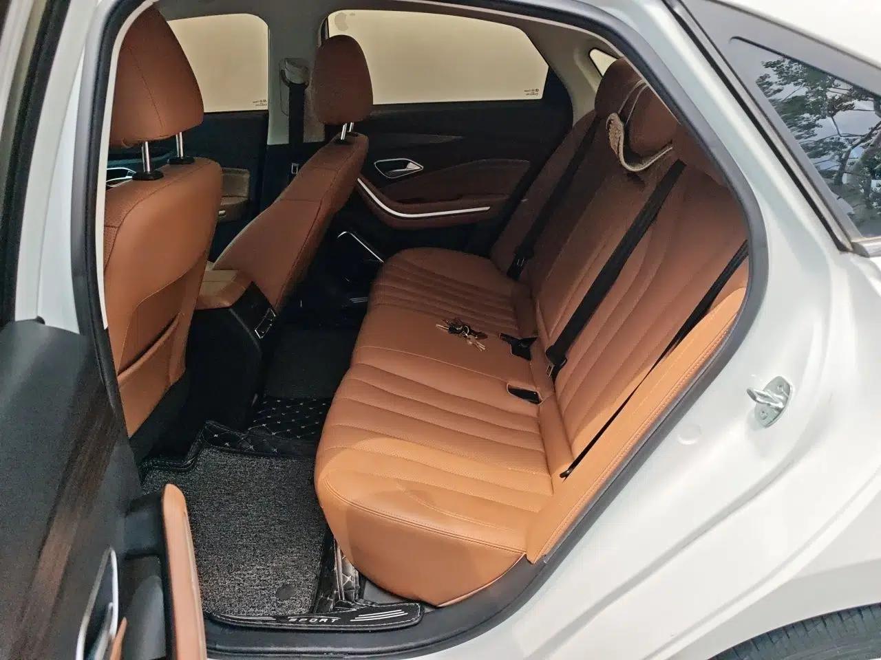 BAIC Beijing U7 2019 1.5T CVT New Smart Version China V — миниатюра 17