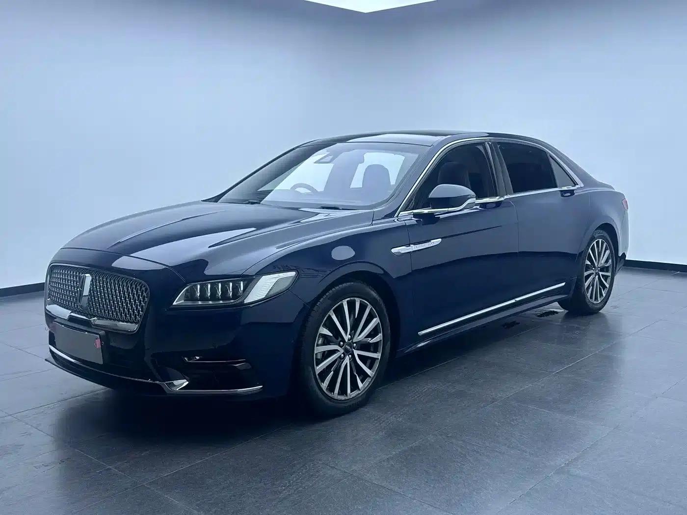Lincoln Continental 2017 2.0T Two-Wheel Drive Premium Edition — миниатюра 1