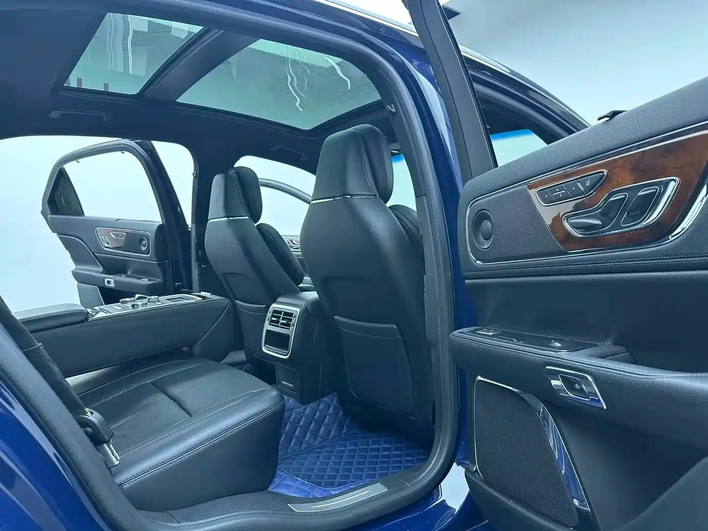 Lincoln Continental 2017 2.0T Two-Wheel Drive Premium Edition — миниатюра 15
