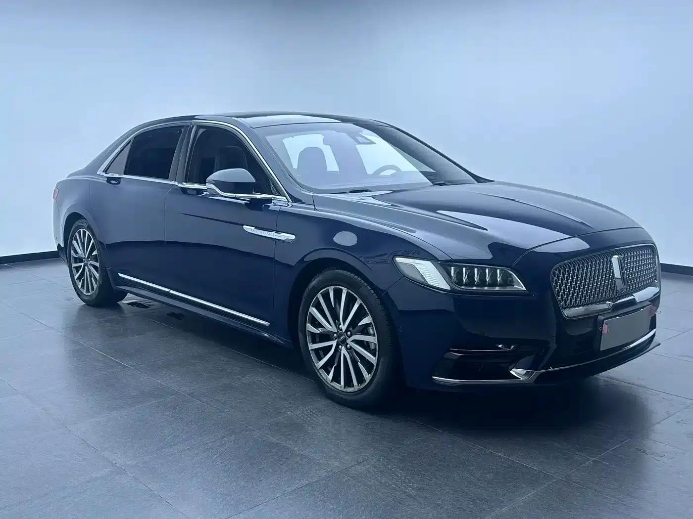 Lincoln Continental 2017 2.0T Two-Wheel Drive Premium Edition — миниатюра 3