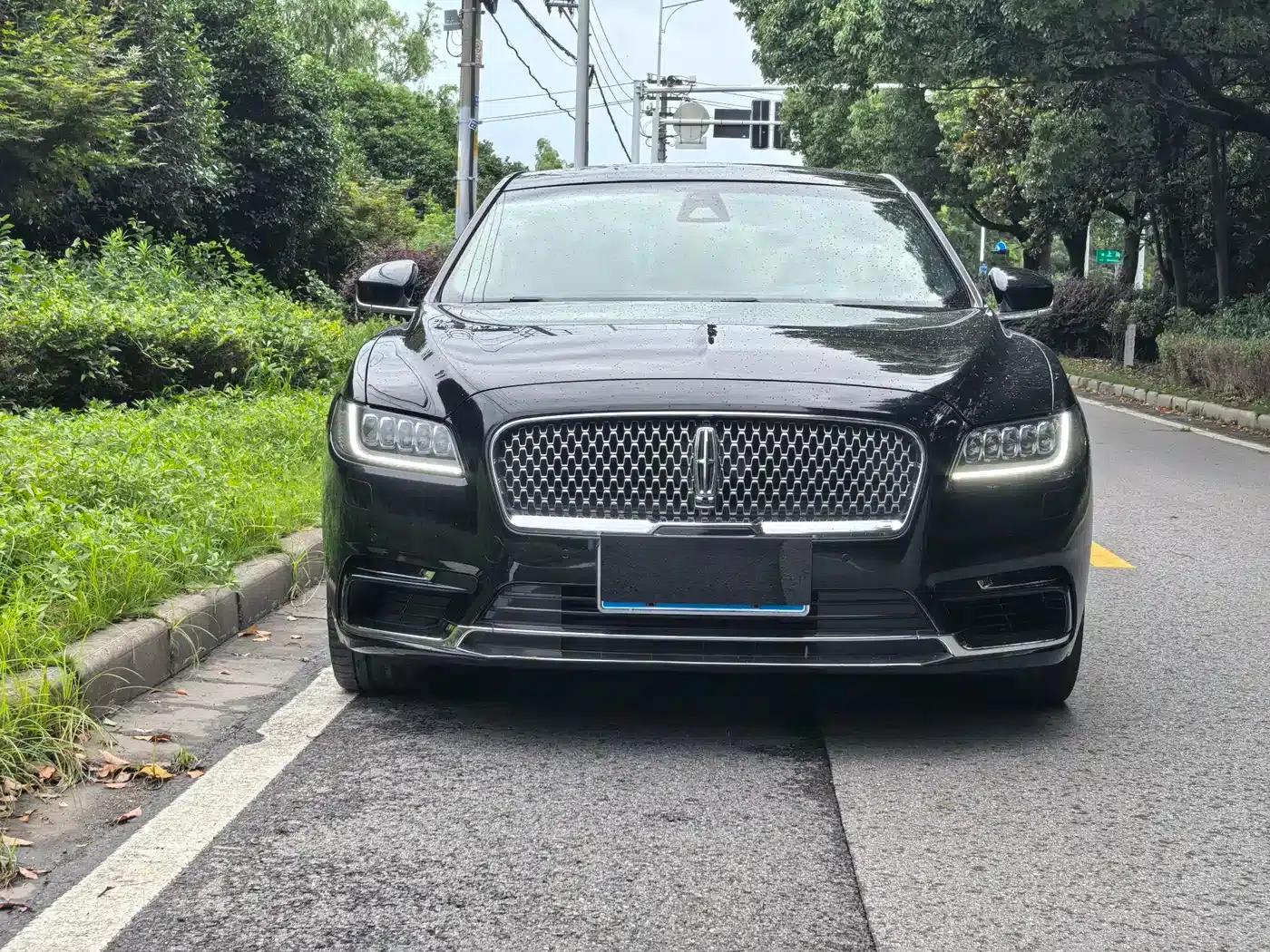 Lincoln Continental 2017 3.0T AWD Reserve — миниатюра 2