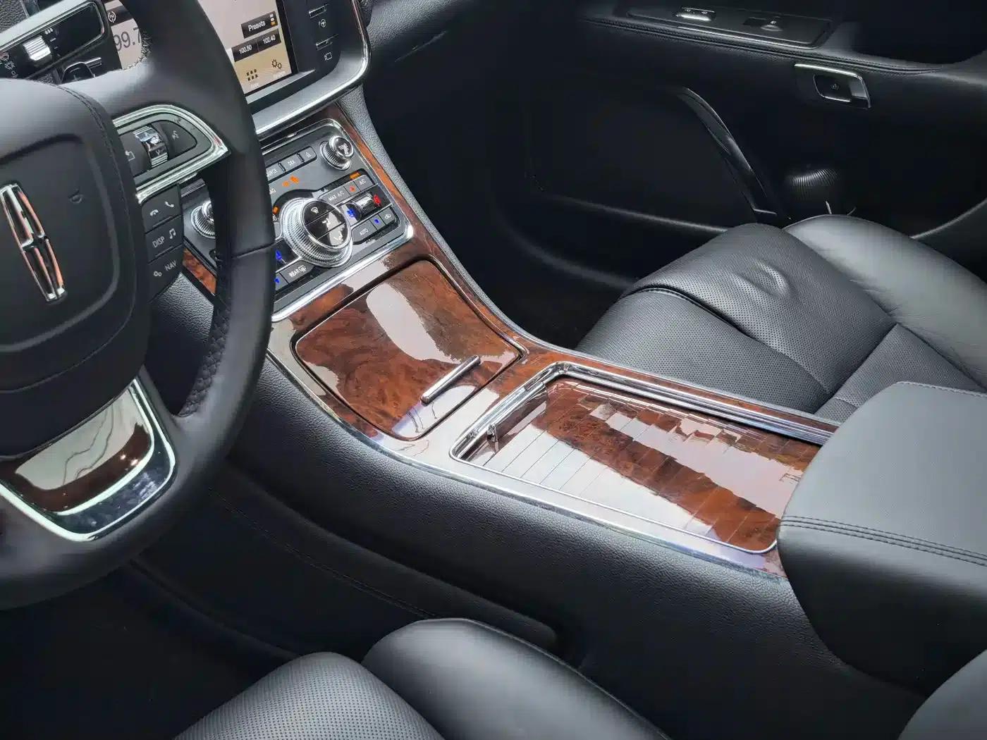 Lincoln Continental 2017 3.0T AWD Reserve — миниатюра 15