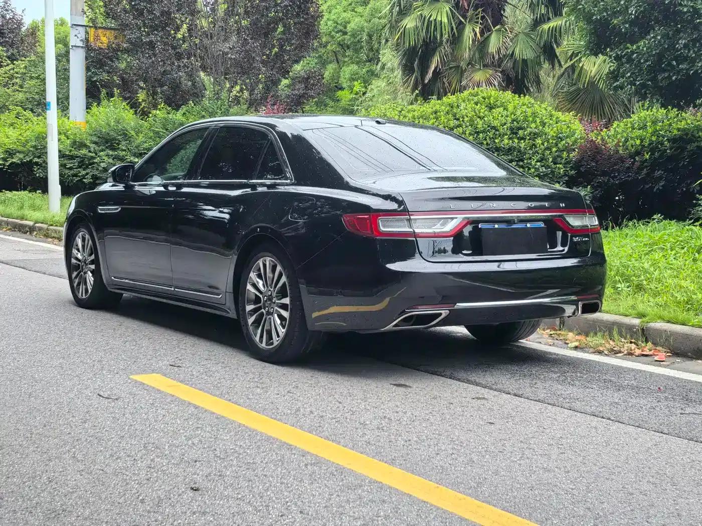 Lincoln Continental 2017 3.0T AWD Reserve — миниатюра 5