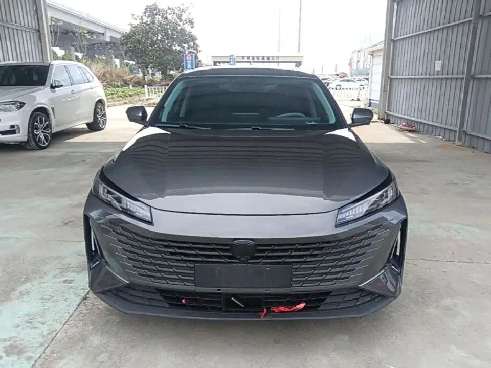 CHANGAN Eado DD 2023 Blue Whale NE 1.5T GDI DCT Navigation Model — миниатюра 2