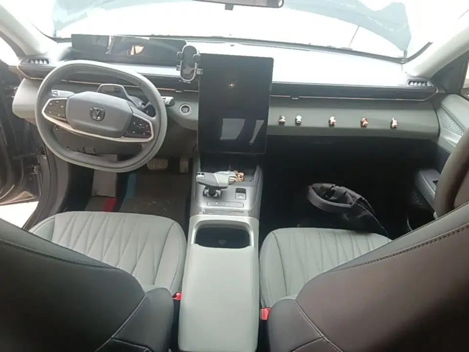 CHANGAN Eado DD 2023 Blue Whale NE 1.5T GDI DCT Navigation Model — миниатюра 17