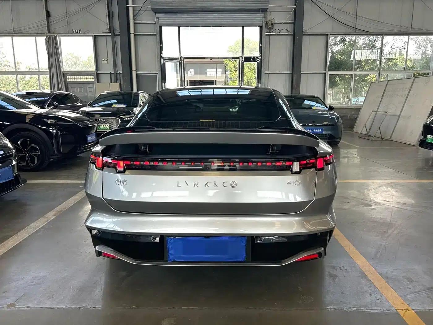 Lynk & Co Z10 2024 Model 95kWh 806km Rear-wheel Drive Intelligent Driving Max — миниатюра 7