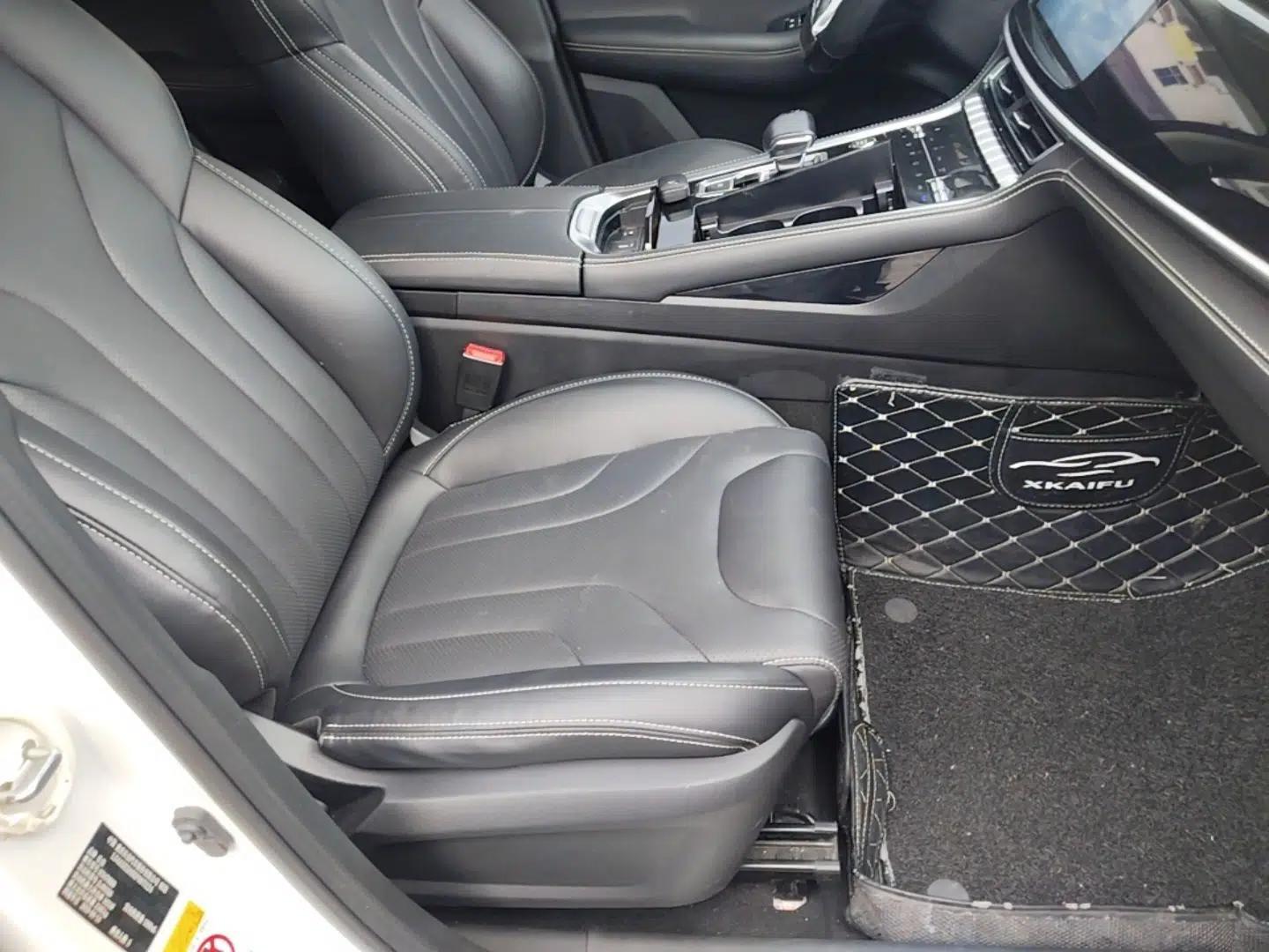 CHANGAN CS85 COUPE 2019 2.0T Automatic Luxury Edition China VI Standard — миниатюра 19
