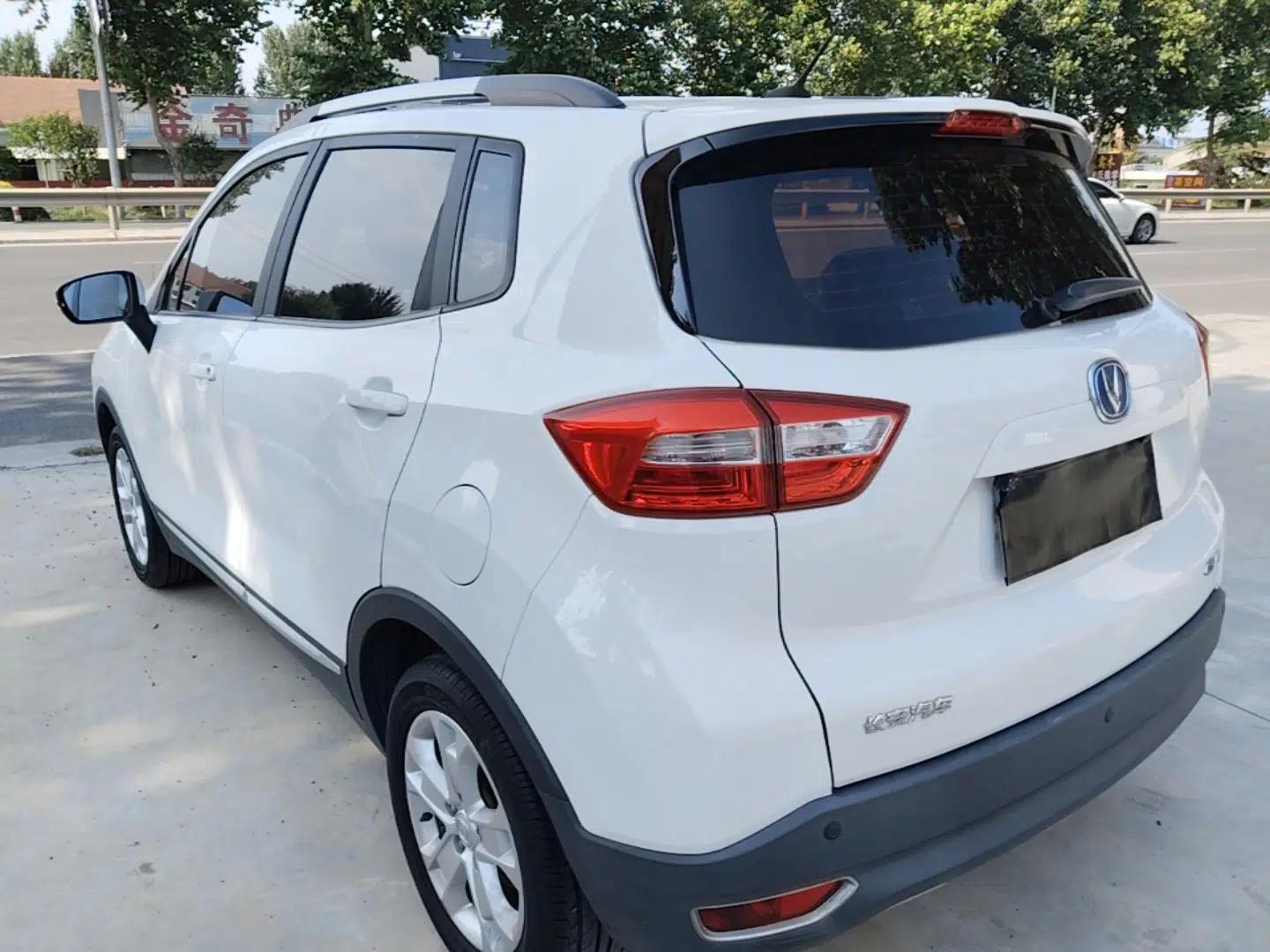 CHANGAN CS15 2016 1.5L Manual Fashion Edition — миниатюра 13