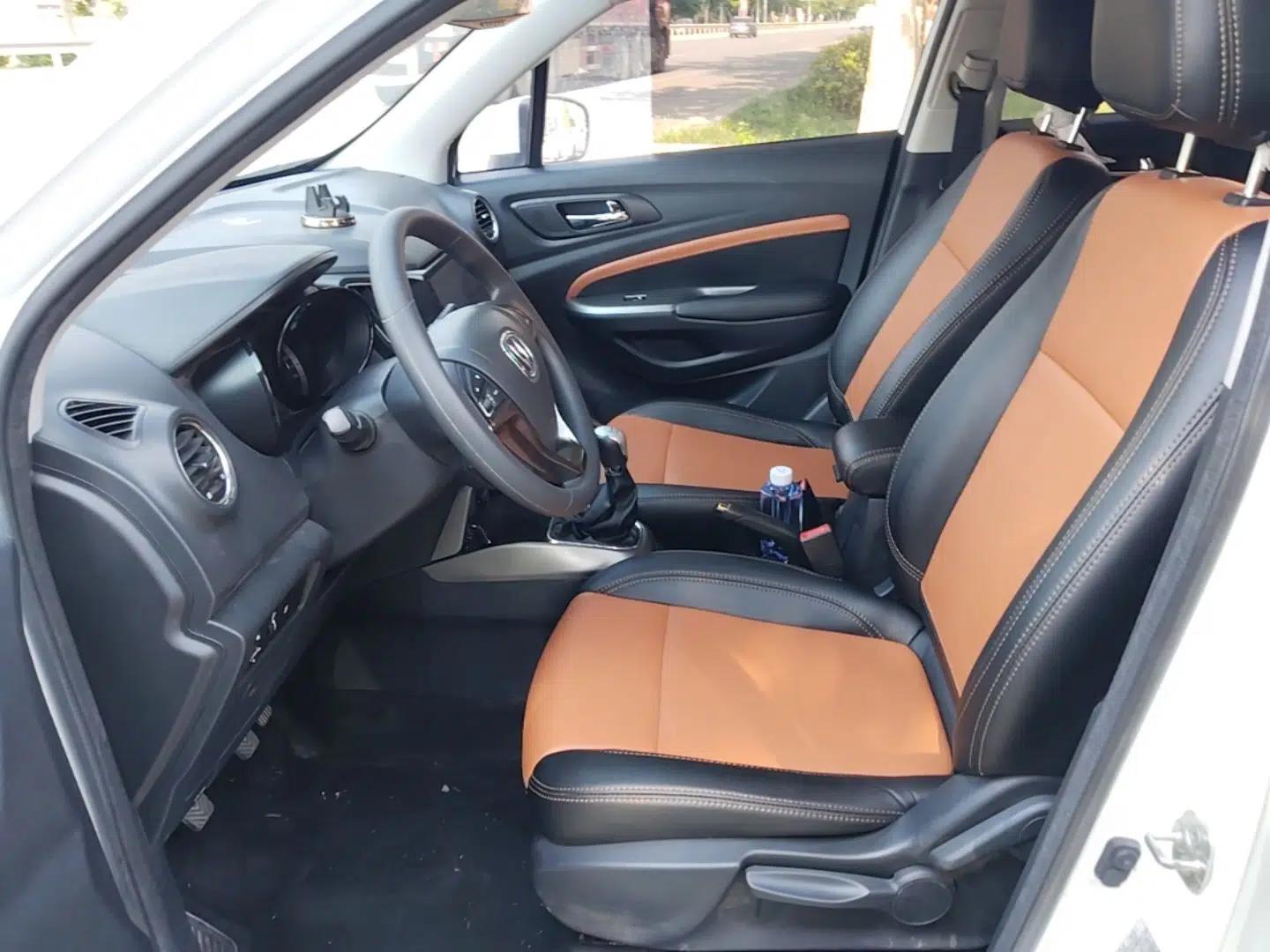 CHANGAN CS15 2016 1.5L Manual Fashion Edition — миниатюра 22