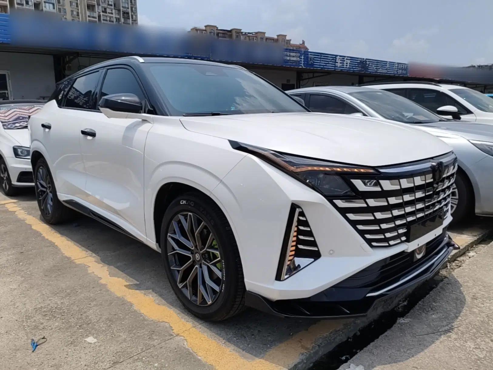 CHANGAN UNI-Z 2025 1.5T Premium Edition — миниатюра 3