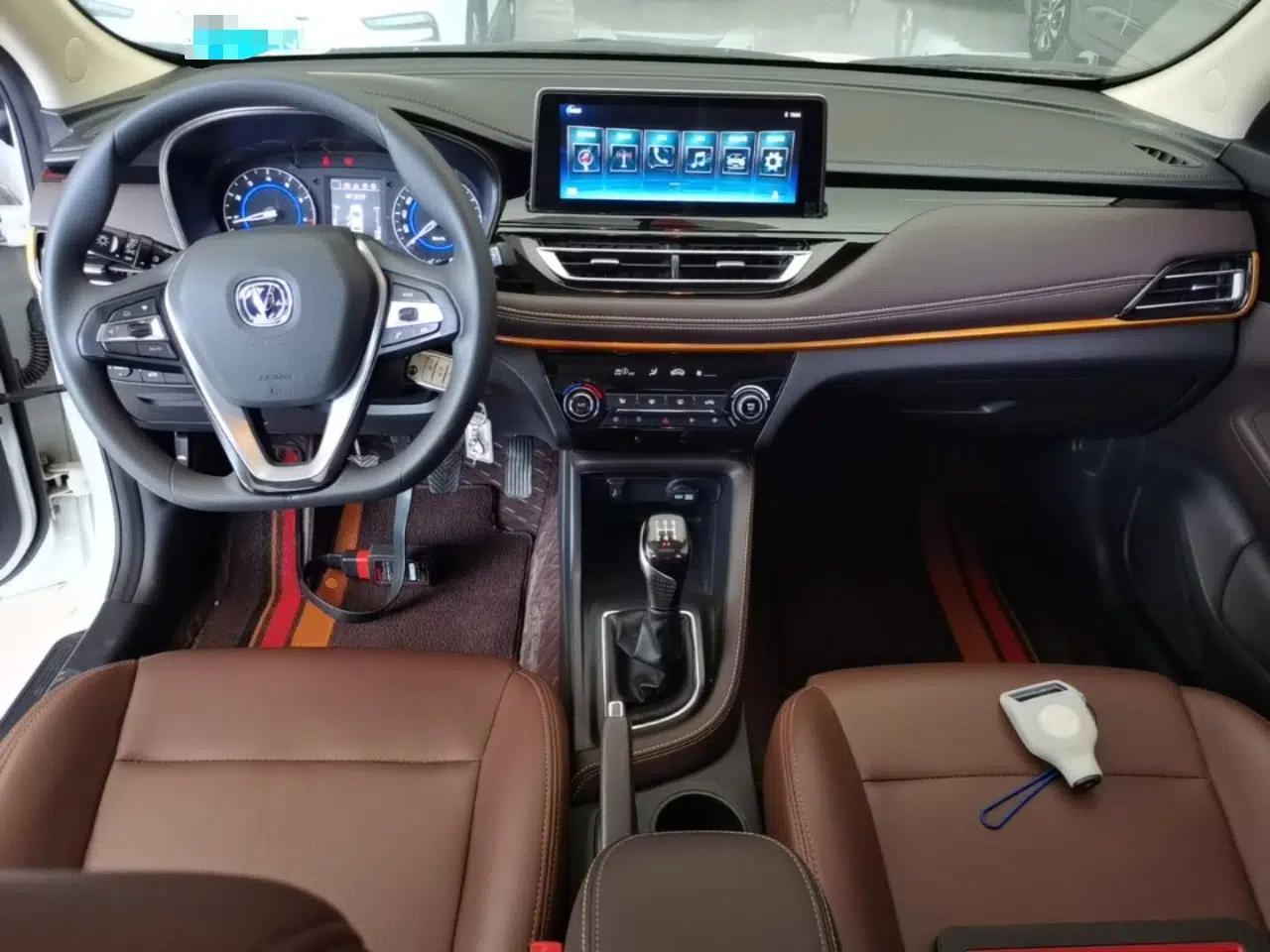 CHANGAN Eado DT 2019 1.6L Manual Comfort Model China VI Standard — миниатюра 12