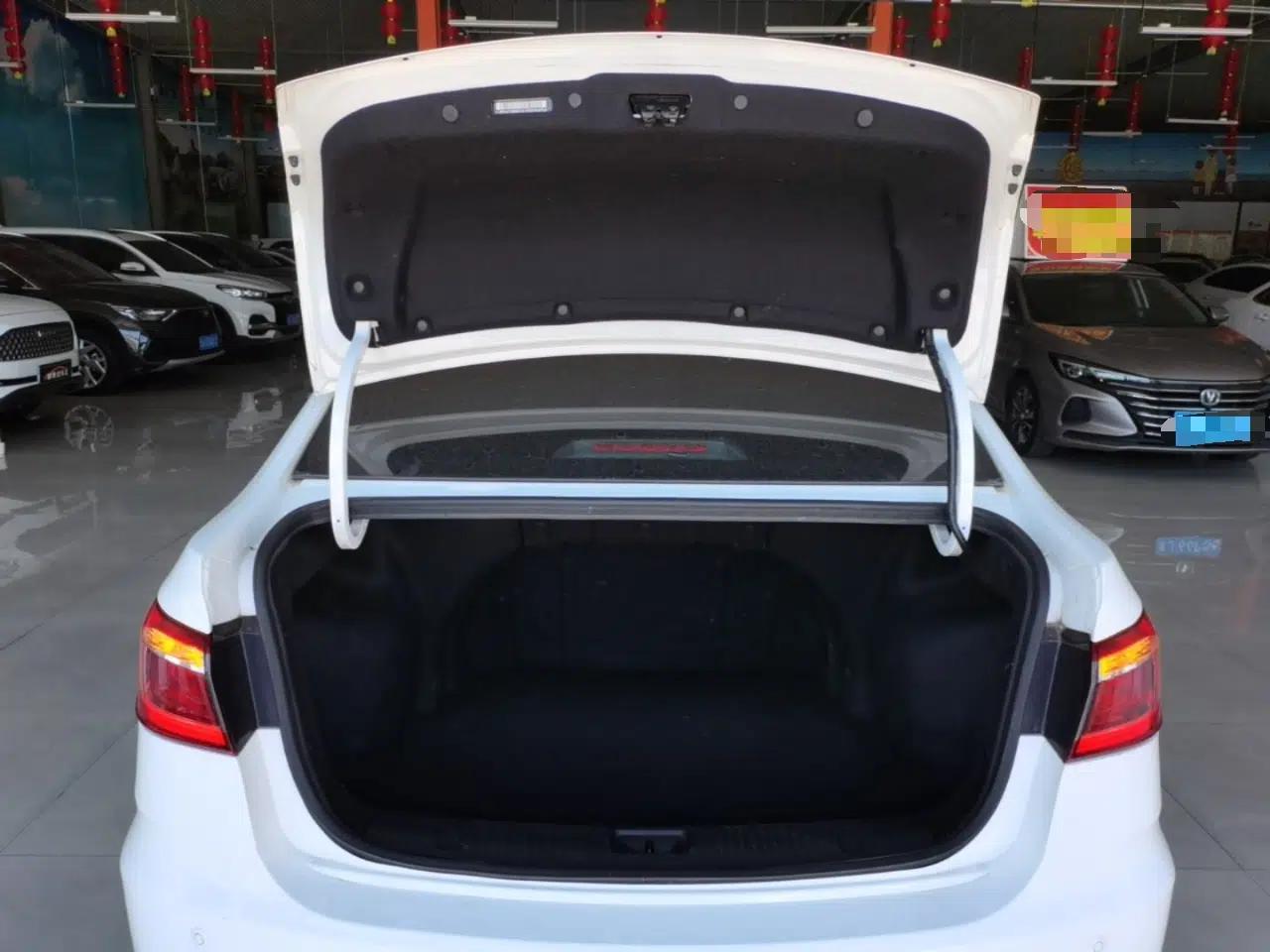 CHANGAN Eado DT 2019 1.6L Manual Comfort Model China VI Standard — миниатюра 22
