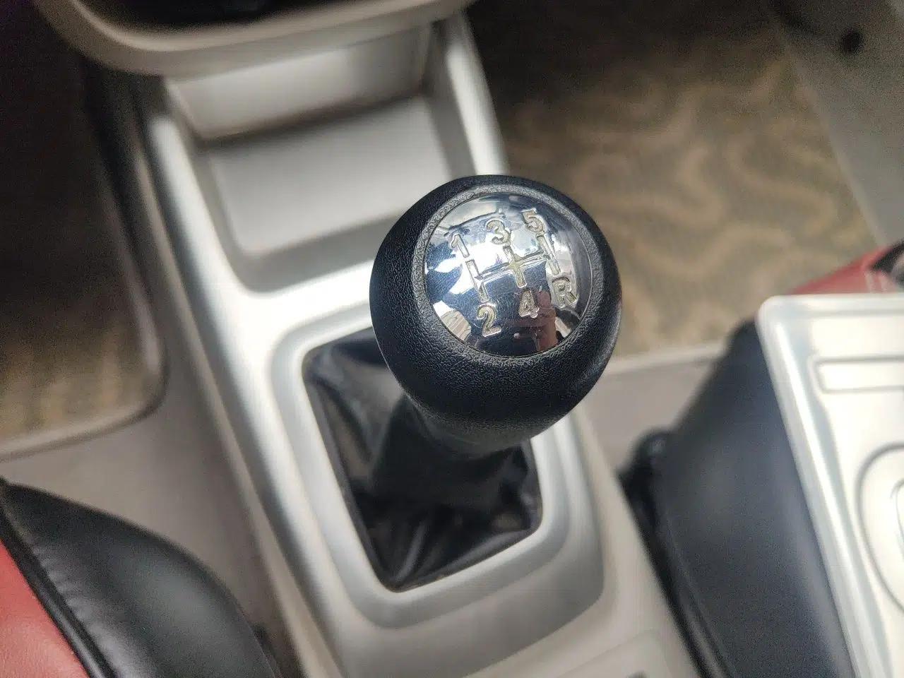 CHANGAN Alsvin V3 2012 1.3L Manual Comfort Version China IV Standard — миниатюра 14