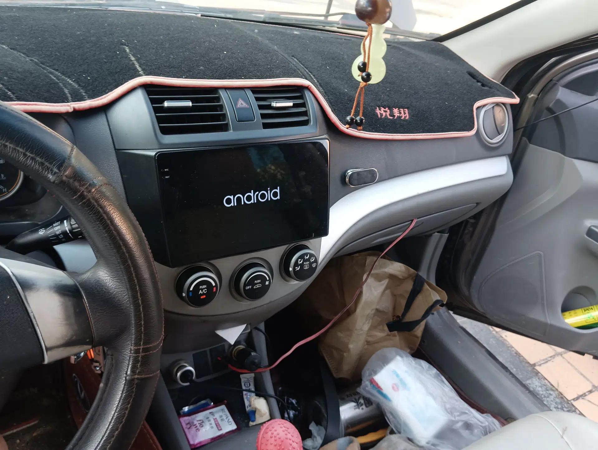 CHANGAN Alsvin 2012 Sedan 1.5L Manual Luxury Model — миниатюра 13