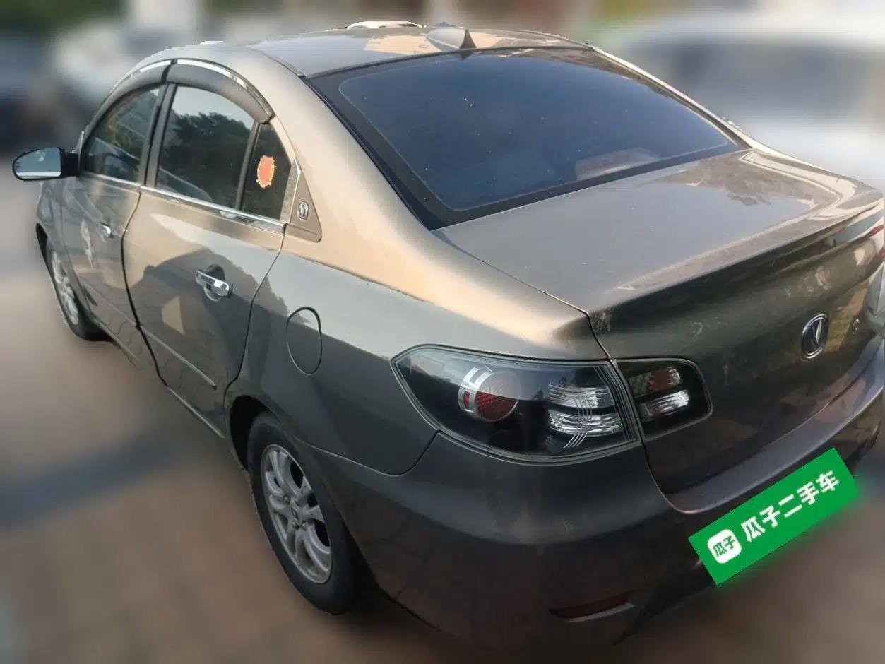 CHANGAN Alsvin 2012 Sedan 1.5L Manual Luxury Model — миниатюра 4