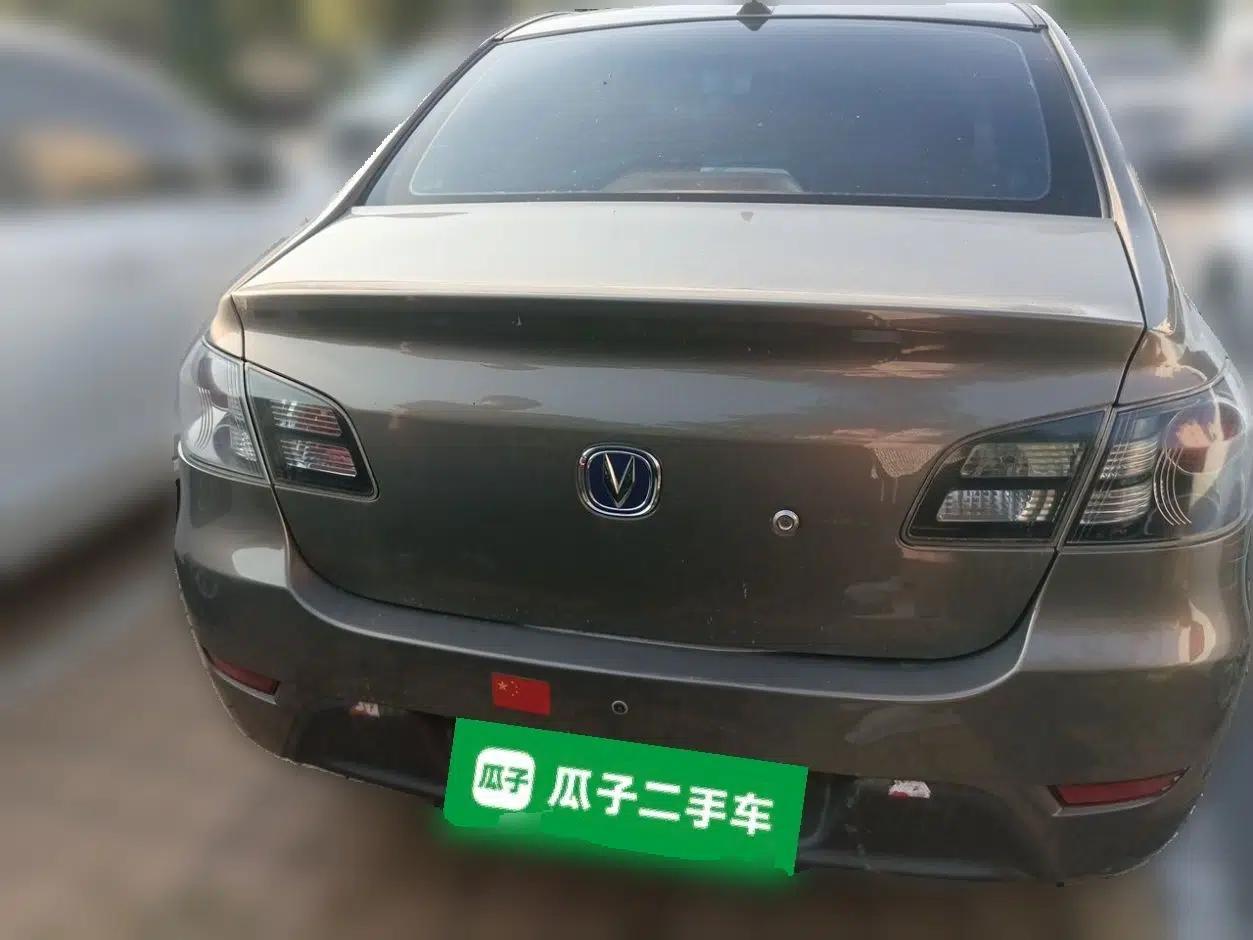 CHANGAN Alsvin 2012 Sedan 1.5L Manual Luxury Model — миниатюра 5