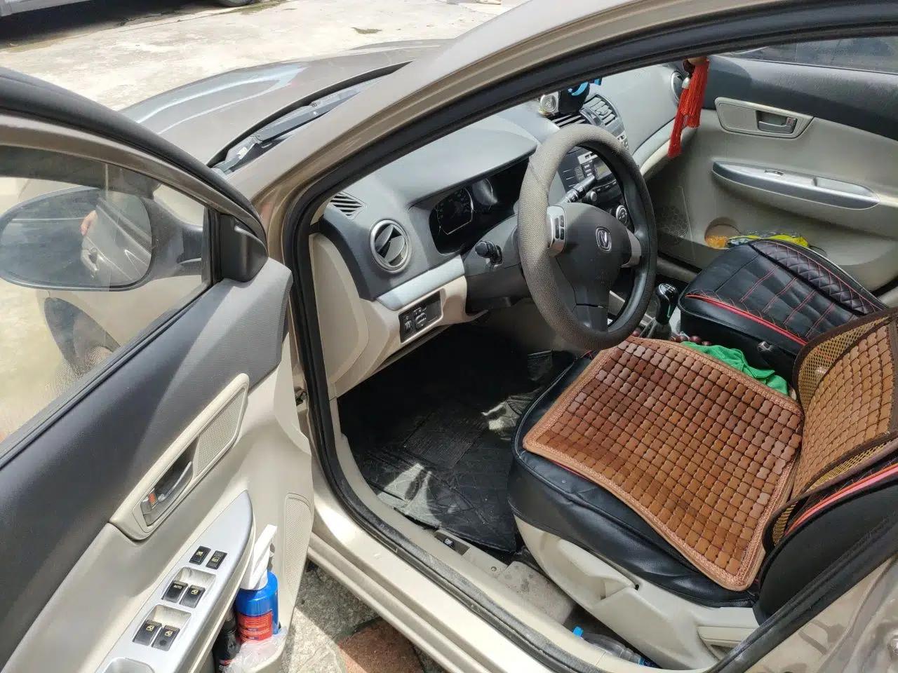 CHANGAN Alsvin V5 2012 1.5L Manual Dream Edition — миниатюра 16