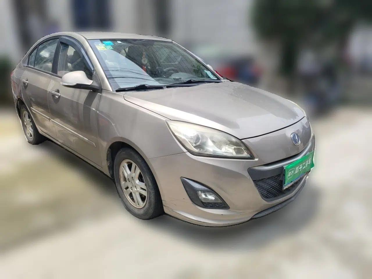 CHANGAN Alsvin V5 2012 1.5L Manual Dream Edition — миниатюра 3
