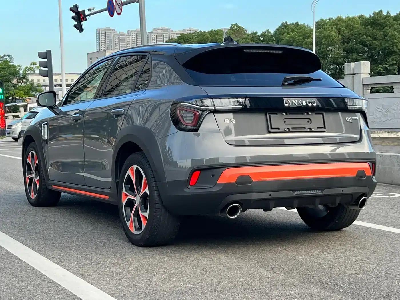 Lynk & Co 02 PHEV 2019 1.5T Pro — миниатюра 6