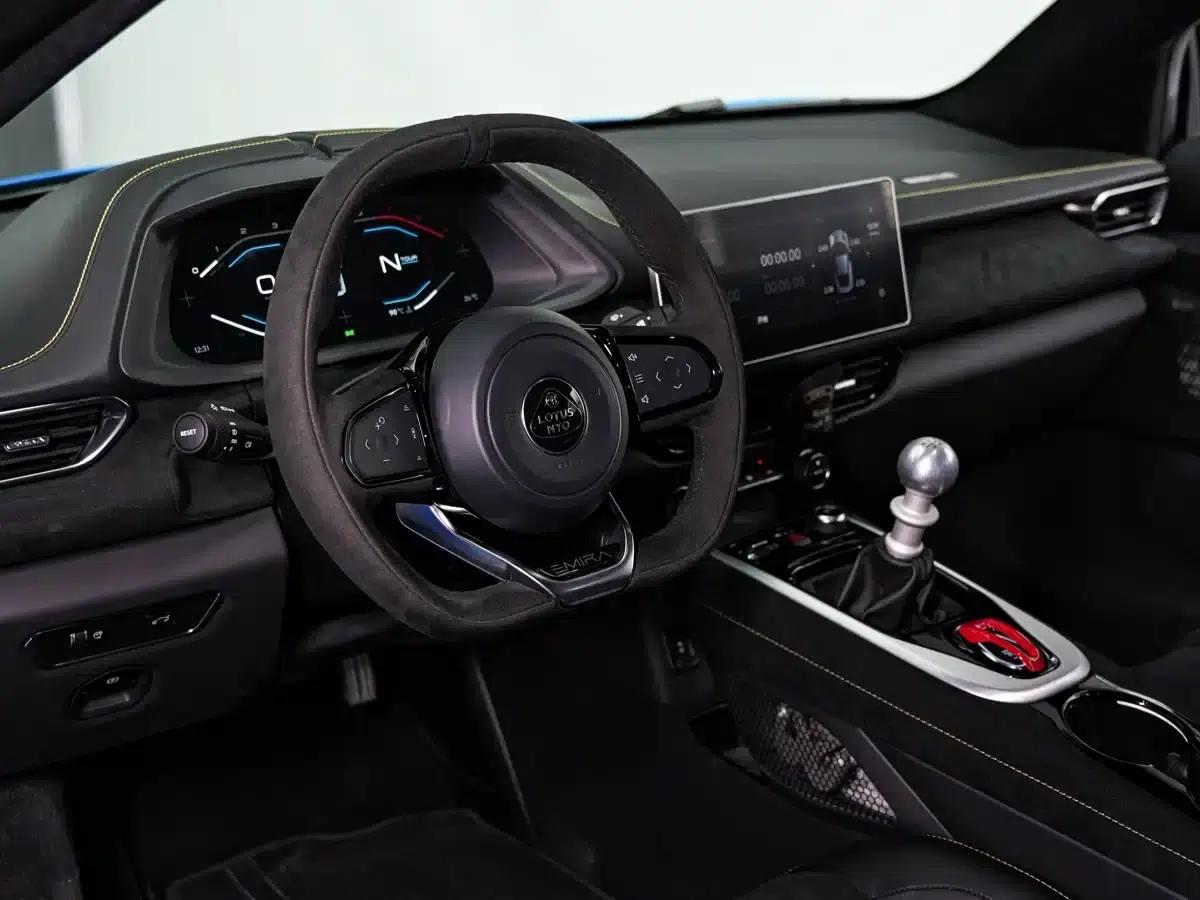 2022 EMIRA 3.5T V6 Manual First Edition — миниатюра 13