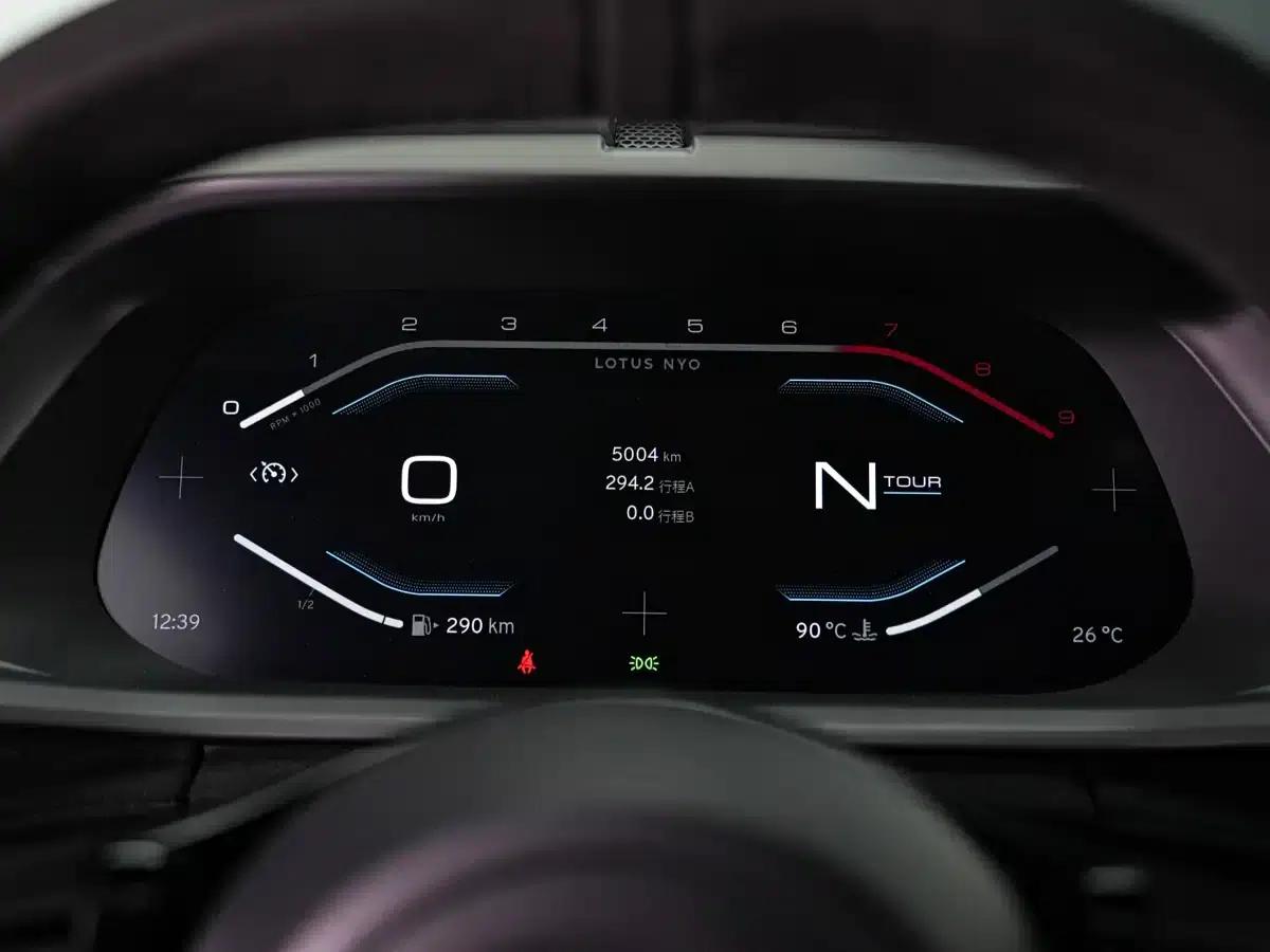 2022 EMIRA 3.5T V6 Manual First Edition — миниатюра 22