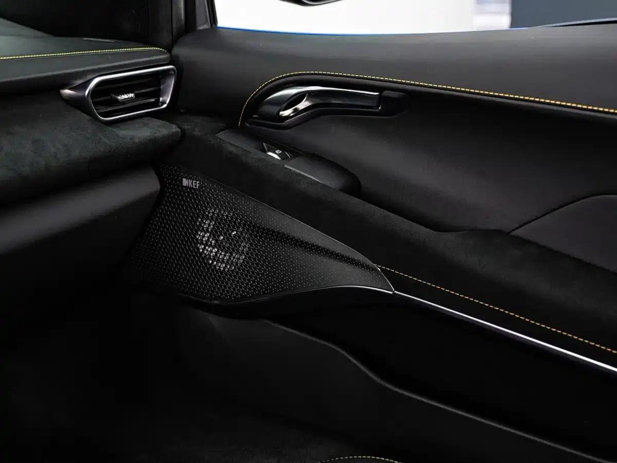 2022 EMIRA 3.5T V6 Manual First Edition — миниатюра 24