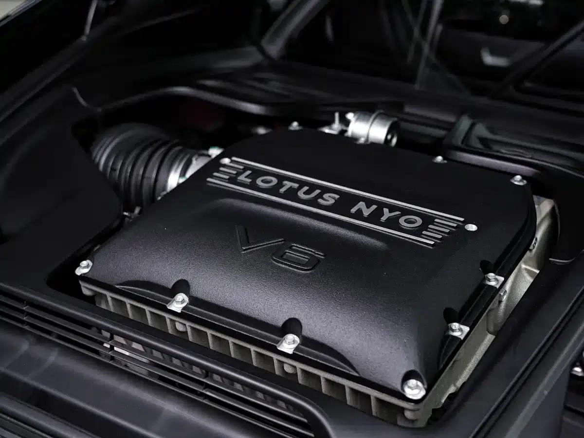 2022 EMIRA 3.5T V6 Manual First Edition — миниатюра 25