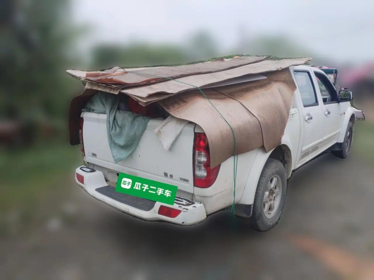 Great Wall Wingle 5 2011 2.4L Executive Edition Luxury Model Four-Wheel Drive Big Double Cab — миниатюра 6